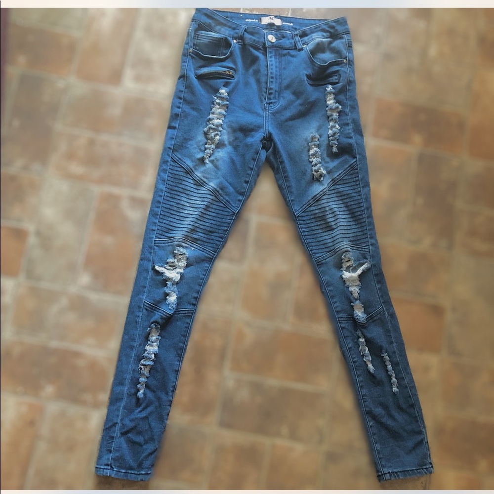 JUNIORS AQ Jeans - Picture 2 of 4